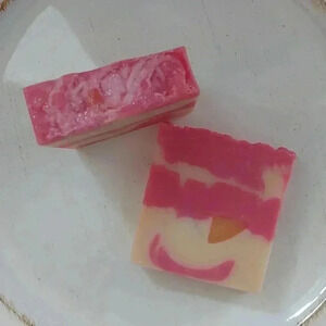 White Rose Handmade Soap